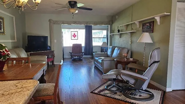 $159,900 | 4600 98th Way North, Unit 210, St. Petersburg, FL 33708