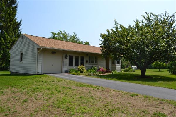 87 Harvard Road Littleton, MA 01460 - Photo 4 of 18 Gallery Image 4