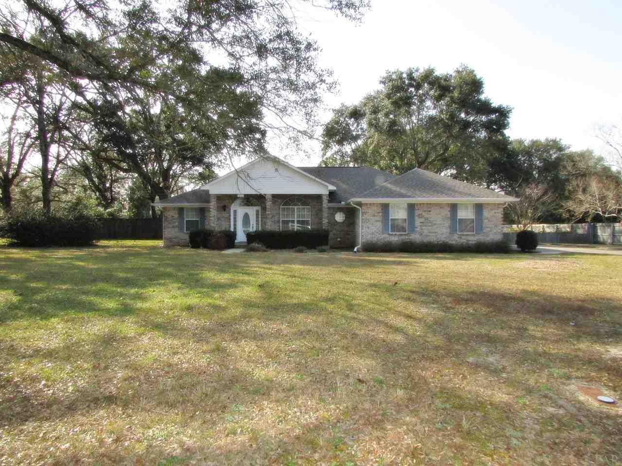 7457 Gunter Road Pensacola, FL 32526 - Photo 5 of 48 Gallery Image 5