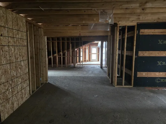 $179,900 | 2 Walton Place, Normal, IL 61761