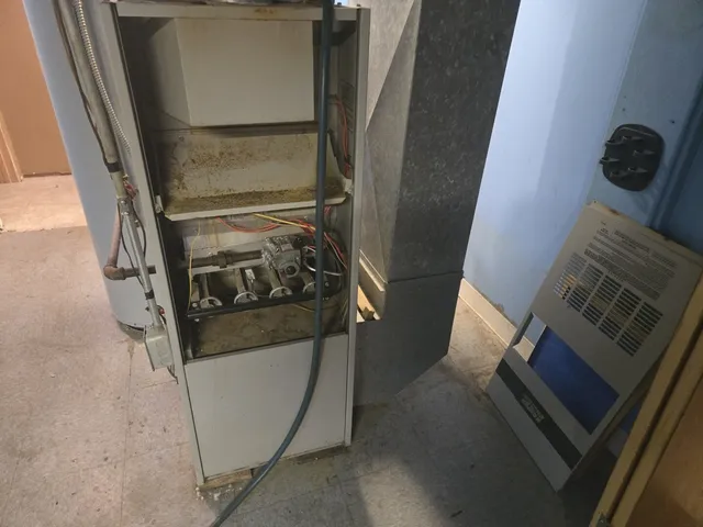 $179,900 | 2 Walton Place, Normal, IL 61761