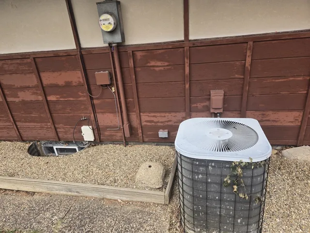 $179,900 | 2 Walton Place, Normal, IL 61761