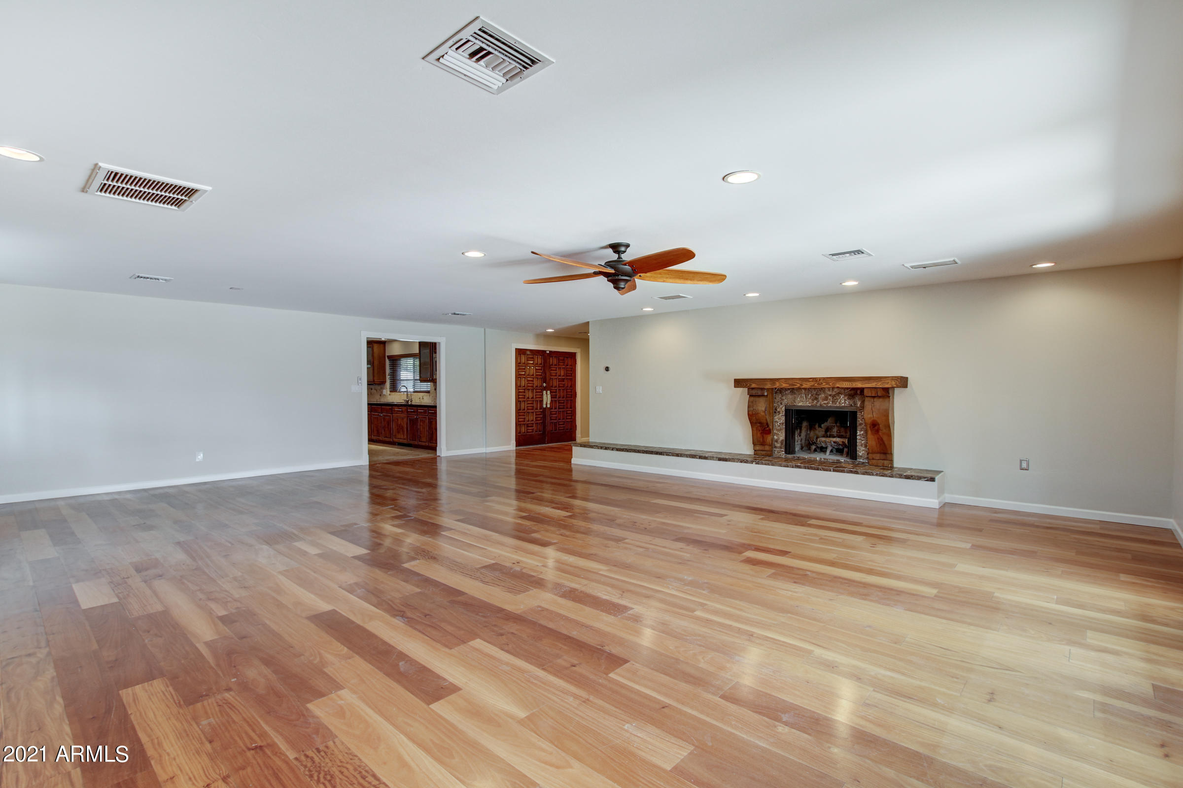 4437 East Osborn Road Phoenix, AZ 85018 - Photo 28 of 69 4437 E Osborn Rd-18