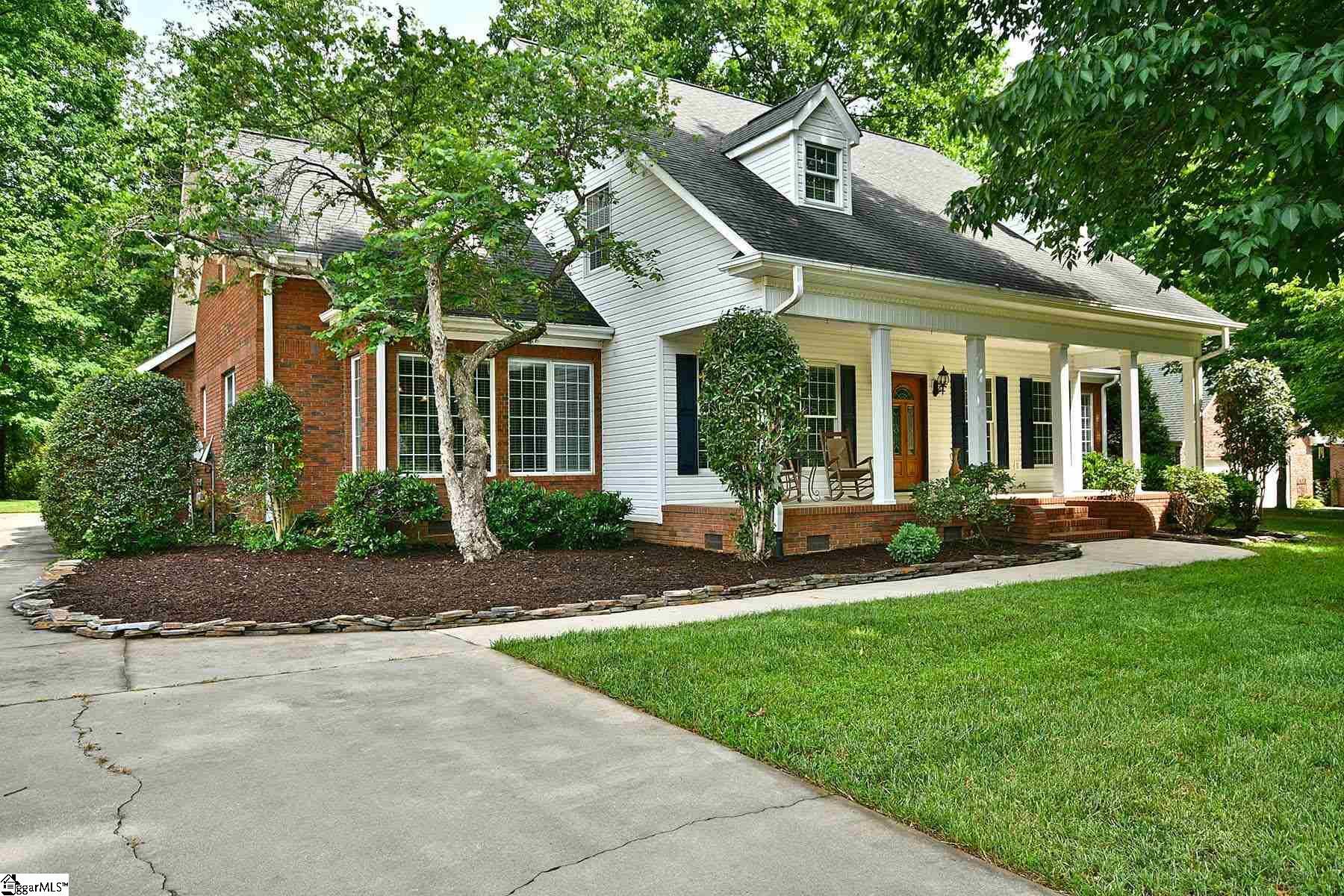 205 Inverness Way Easley, SC 29642 - Photo 1 of 36 Gallery Image 1