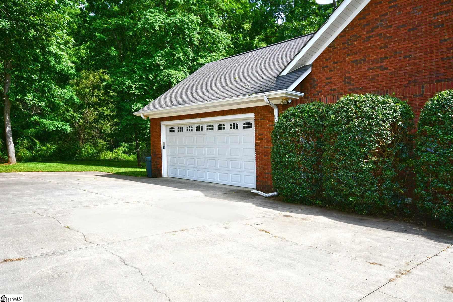 205 Inverness Way Easley, SC 29642 - Photo 36 of 36 Gallery Image 36