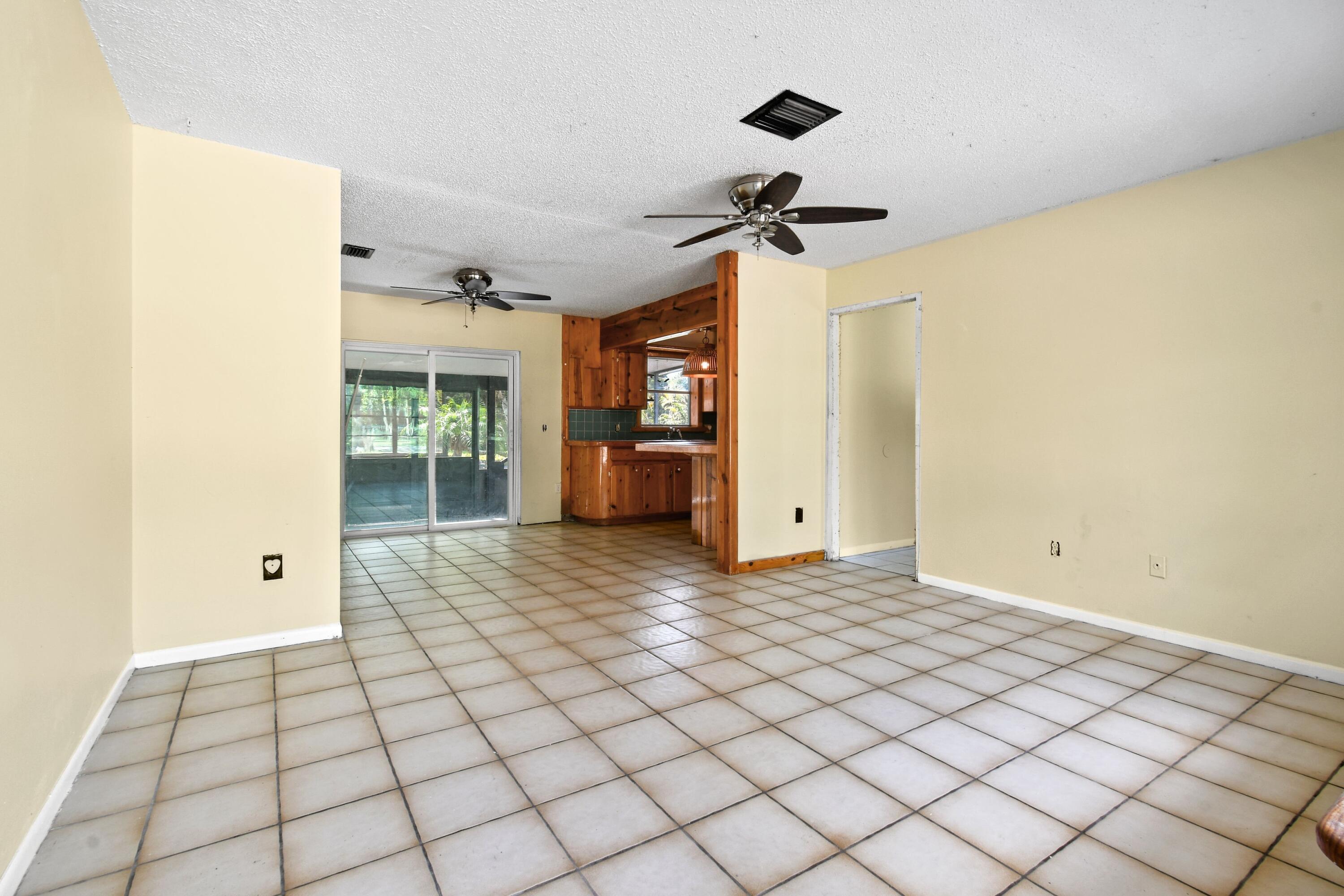 5204 3rd Road Lake Worth, FL 33467 - Photo 6 of 21 52043rdRdLiving Room