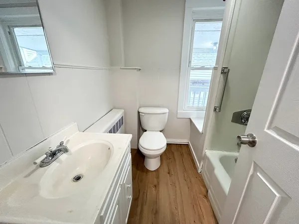 $4,250 | 13 Saratoga Street, Unit 2, Boston, MA 02128