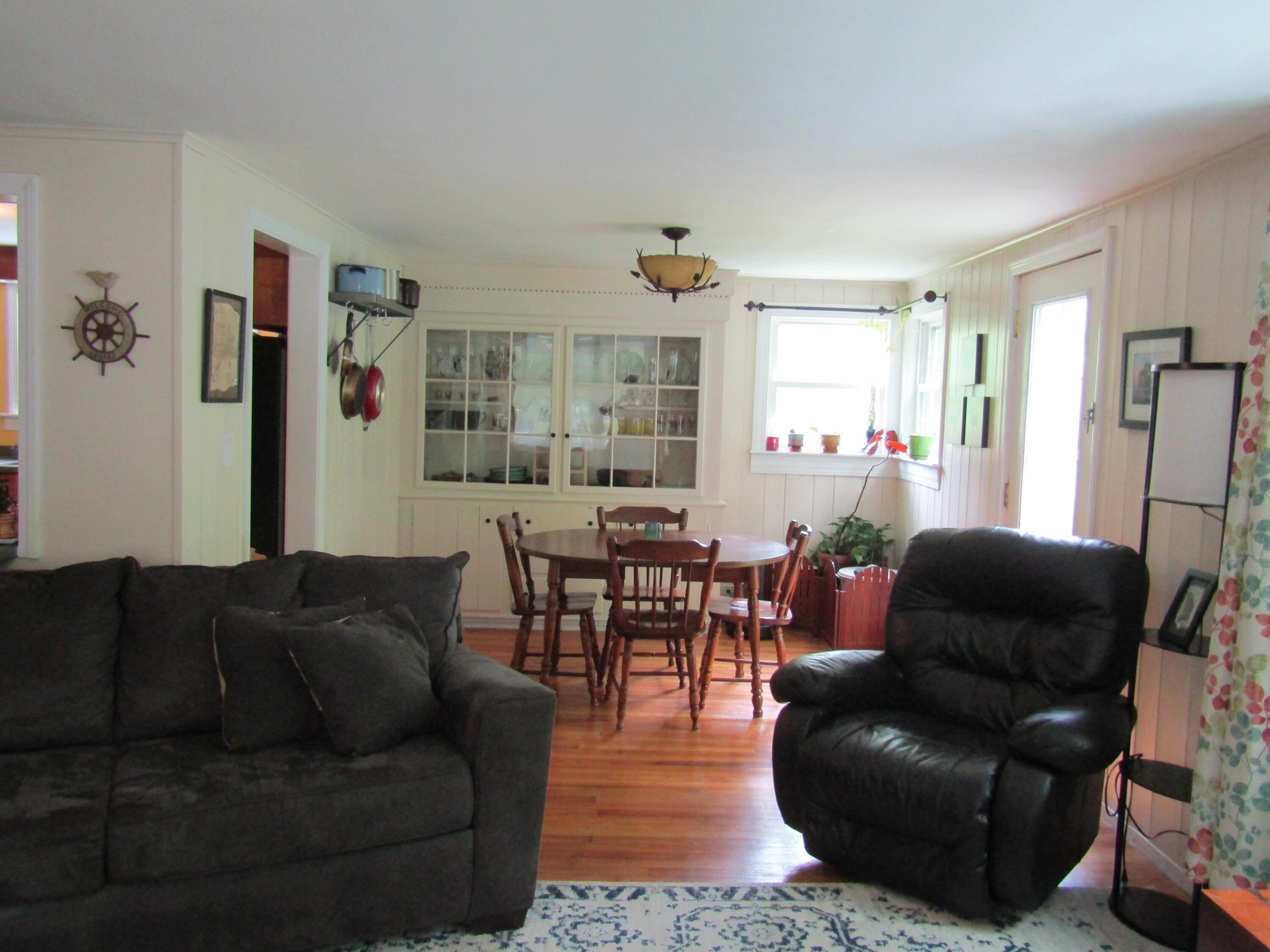 349 Middle Road Falmouth, ME 04105 - Photo 10 of 43 IMG_0036