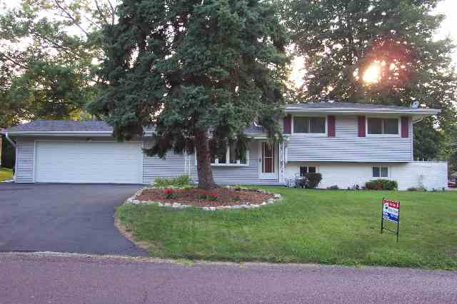 4923 North Ronald Road Peoria, IL 61614 - Photo 1 of 1 Gallery Image 1