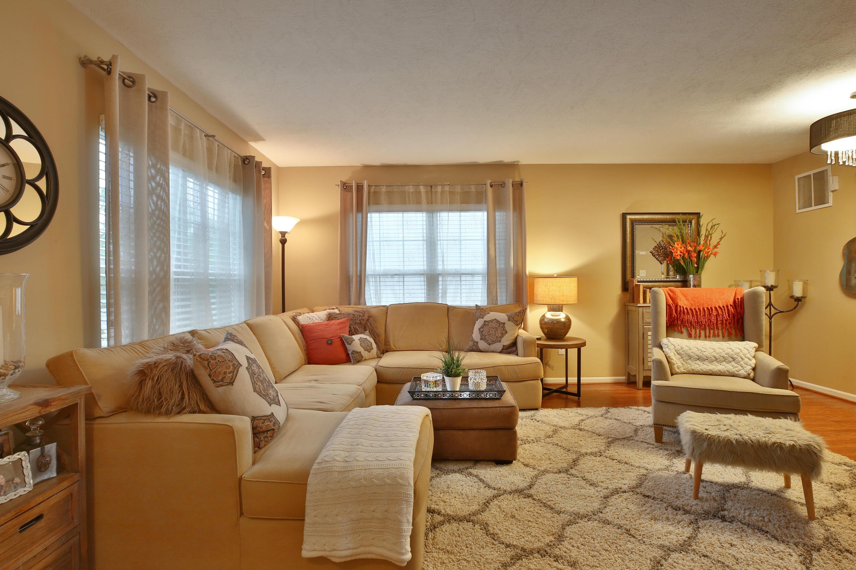 701 Lazelle Road Westerville, OH 43081 - Photo 3 of 32