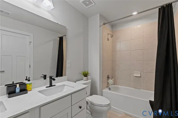 $924,999 | 8107 Fedora Drive, Chesterfield, VA 23838