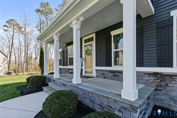 $924,999 | 8107 Fedora Drive, Chesterfield, VA 23838