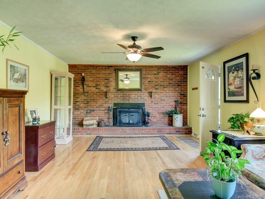491 Case Cove Road Candler, NC 28715 - Photo 3 of 12 Gallery Image 3
