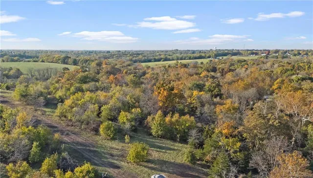 $379,500 | 14908 South Miller Road, Lone Jack, MO 64070