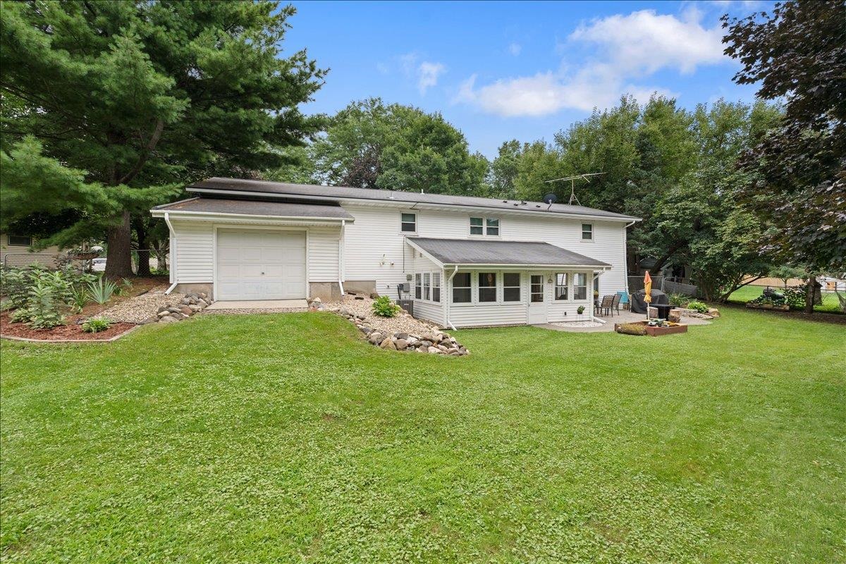 118 Violet Circle Madison, WI 53714 - Photo 44 of 56