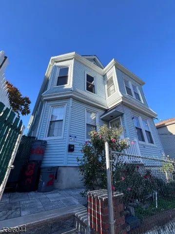 $2,400 | 260 Pacific Street, Unit 2, Paterson, NJ 07503