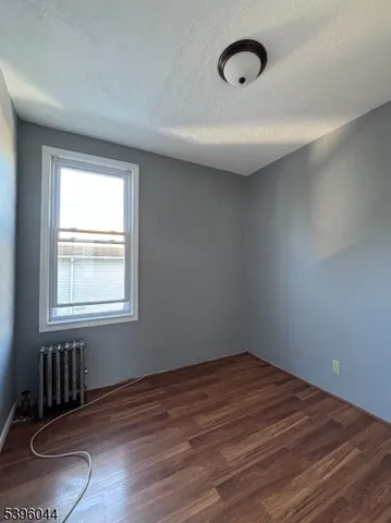 $2,400 | 260 Pacific Street, Unit 2, Paterson, NJ 07503