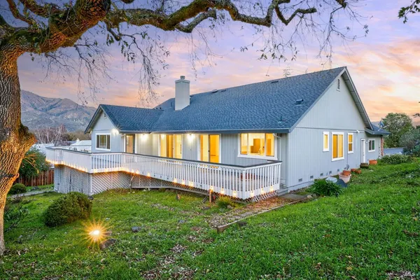 $1,199,000 | 405 Crestridge Place, Santa Rosa, CA 95409