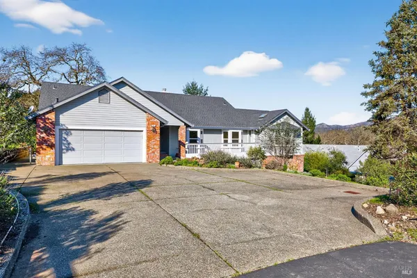 $1,199,000 | 405 Crestridge Place, Santa Rosa, CA 95409