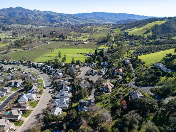 $1,199,000 | 405 Crestridge Place, Santa Rosa, CA 95409