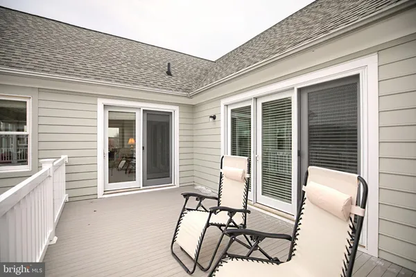 $1,125,000 | 62 Westbay Drive, Kilmarnock, VA 22482