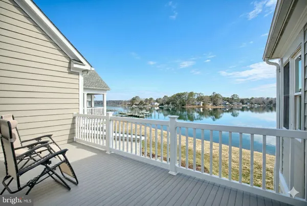 $1,125,000 | 62 Westbay Drive, Kilmarnock, VA 22482