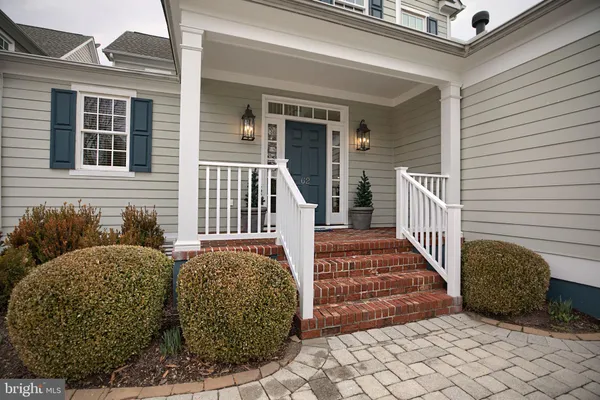 $1,125,000 | 62 Westbay Drive, Kilmarnock, VA 22482