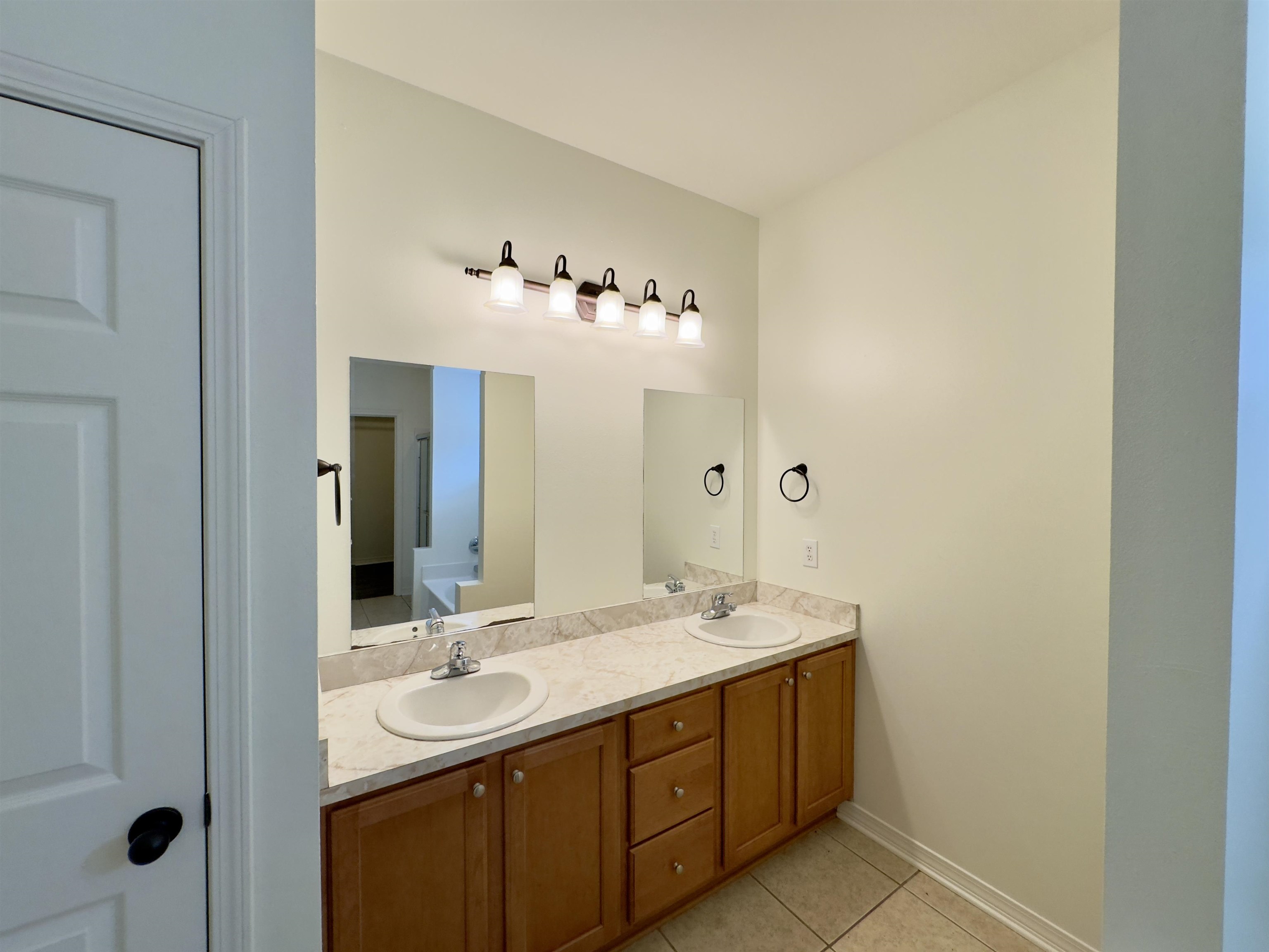 906 North Hoyle Avenue Bay Minette, AL 36507 - Photo 9 of 32
