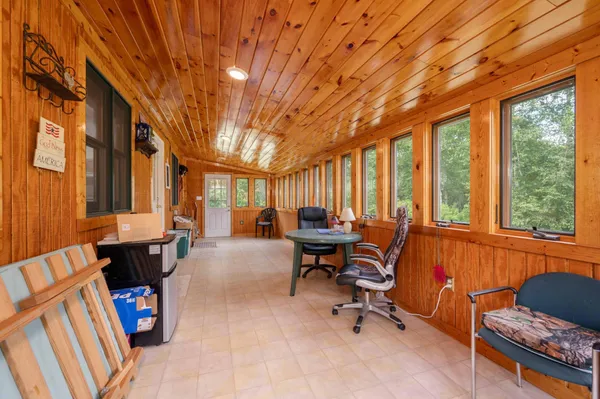 $599,000 | 32118 East Gunn Lake Trail, Marcell, MN 56657