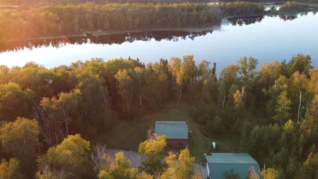 $599,000 | 32118 East Gunn Lake Trail, Marcell, MN 56657