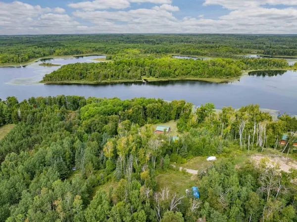 $599,000 | 32118 East Gunn Lake Trail, Marcell, MN 56657