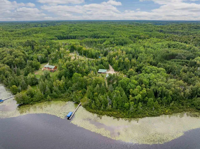 $599,000 | 32118 East Gunn Lake Trail, Marcell, MN 56657