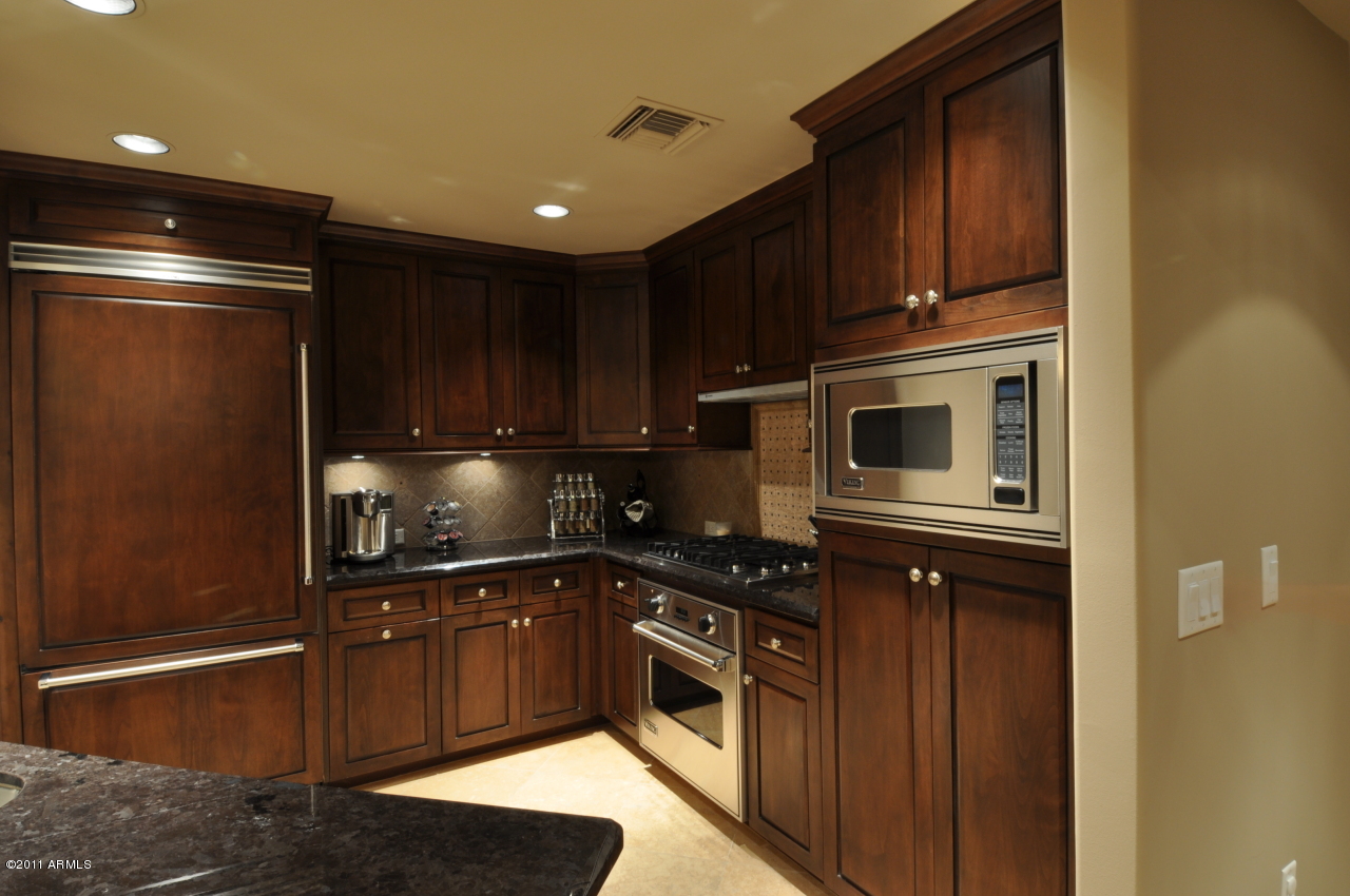 7175 East Camelback Road, Unit 3072 Scottsdale, AZ 85251 - Photo 4 of 17 Kitchen