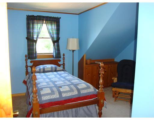 456 East Pond Road Nobleboro, ME 04555 - Photo 12 of 13 Bedroom.