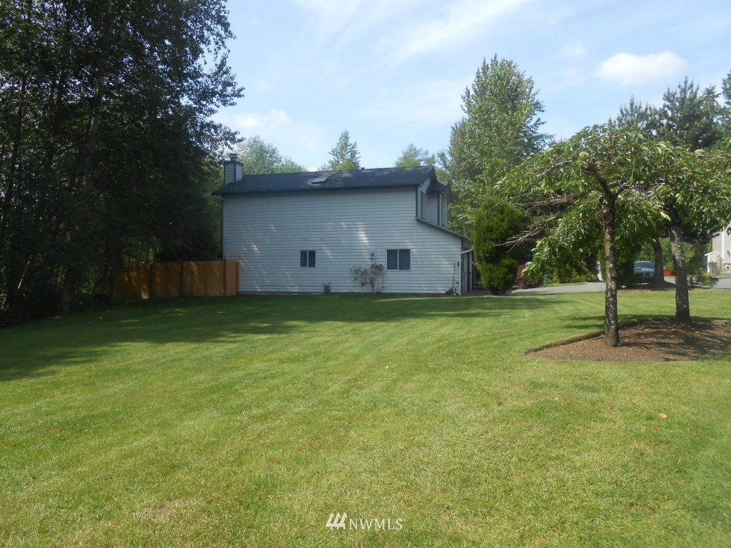 20814 23rd Avenue Southeast Bothell, WA 98021 - Photo 5 of 13