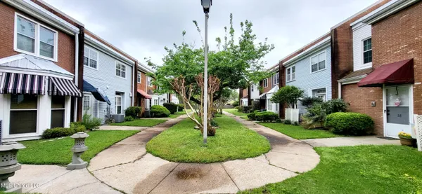 $115,000 | 928 Courthouse Road, Unit 25, Gulfport, MS 39507