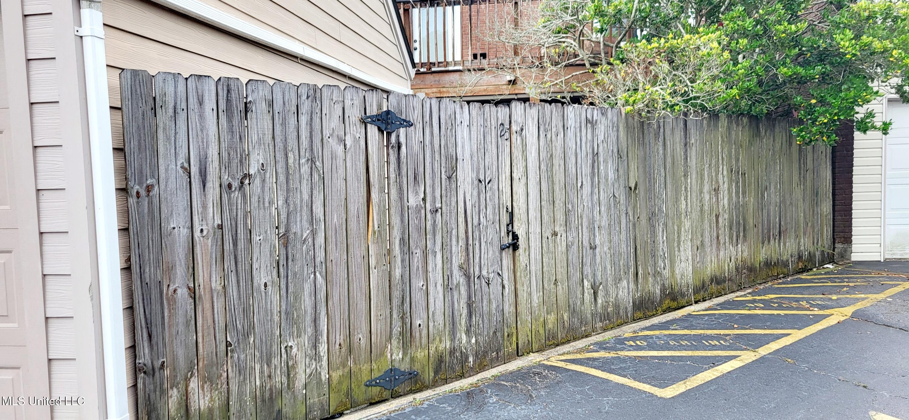 928 Courthouse Road, Unit 25 Gulfport, MS 39507 - Photo 5 of 6 20250523_141252