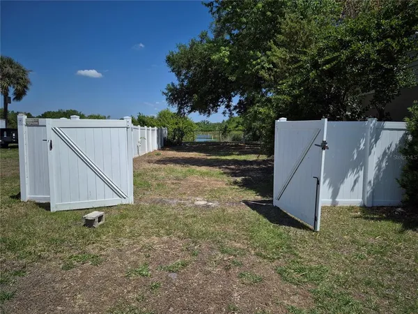 $2,300 | 9802 Riverview Drive, Riverview, FL 33578