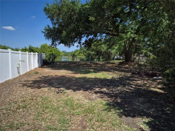 $2,300 | 9802 Riverview Drive, Riverview, FL 33578