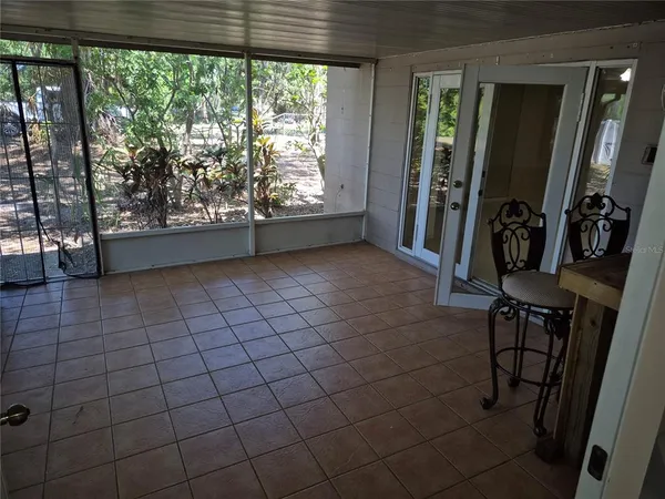 $2,300 | 9802 Riverview Drive, Riverview, FL 33578