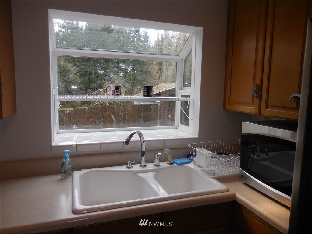 1421 Southeast Cedar Road Port Orchard, WA 98367 - Photo 14 of 25 Gallery Image 14
