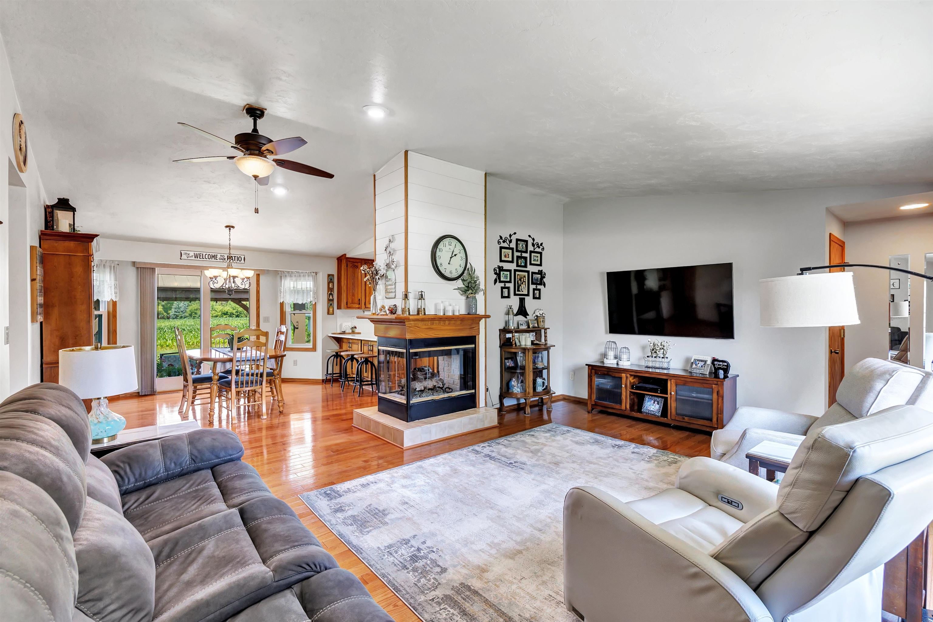 3659 VanLaanen Road Green Bay, WI 54311 - Photo 8 of 50