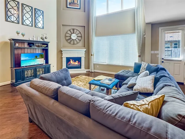 $737,000 | 4627 Auburn Brook Lane, Sugar Land, TX 77479