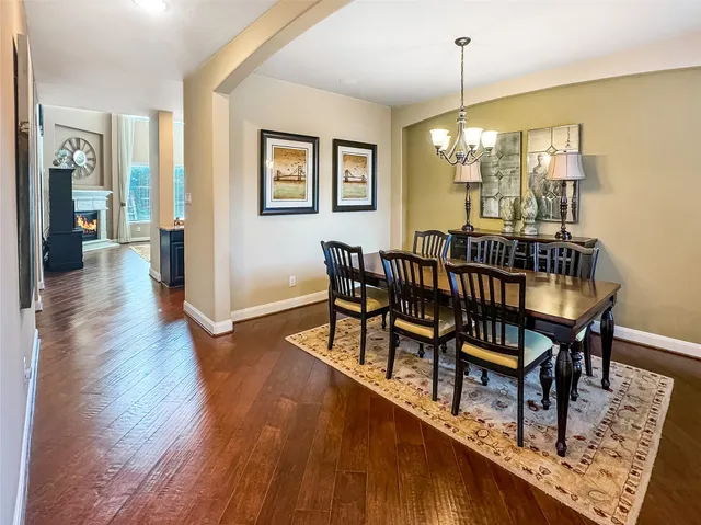 $737,000 | 4627 Auburn Brook Lane, Sugar Land, TX 77479