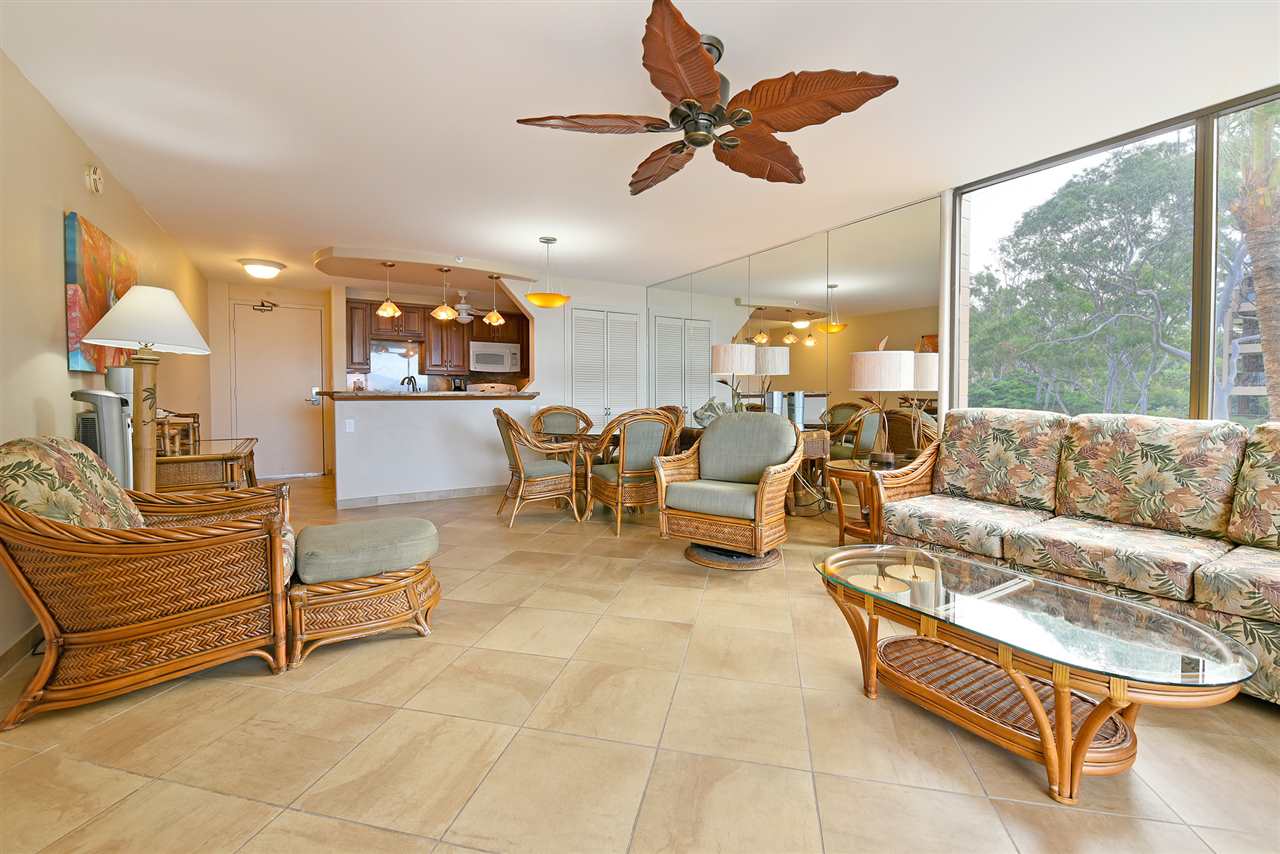 4327 Lower Honoapiilani Road, Unit 401 Lahaina, HI 96761 - Photo 4 of 30 Gallery Image 4