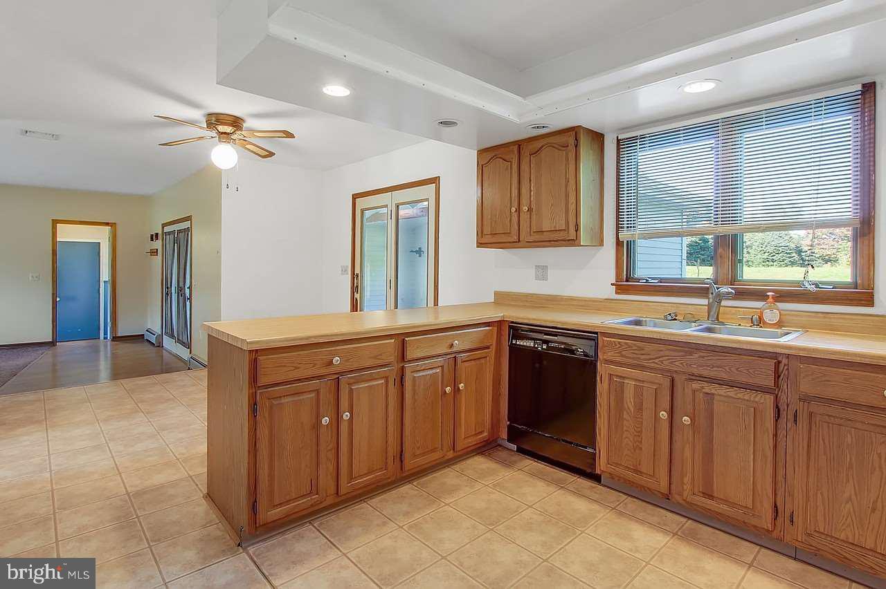 99 Stone Mill Road Hummelstown, PA 17036 - Photo 6 of 25 Gallery Image 6