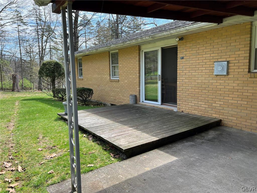 3331 Spring Valley Road Slatington, PA 18080 - Photo 27 of 34 Gallery Image 27