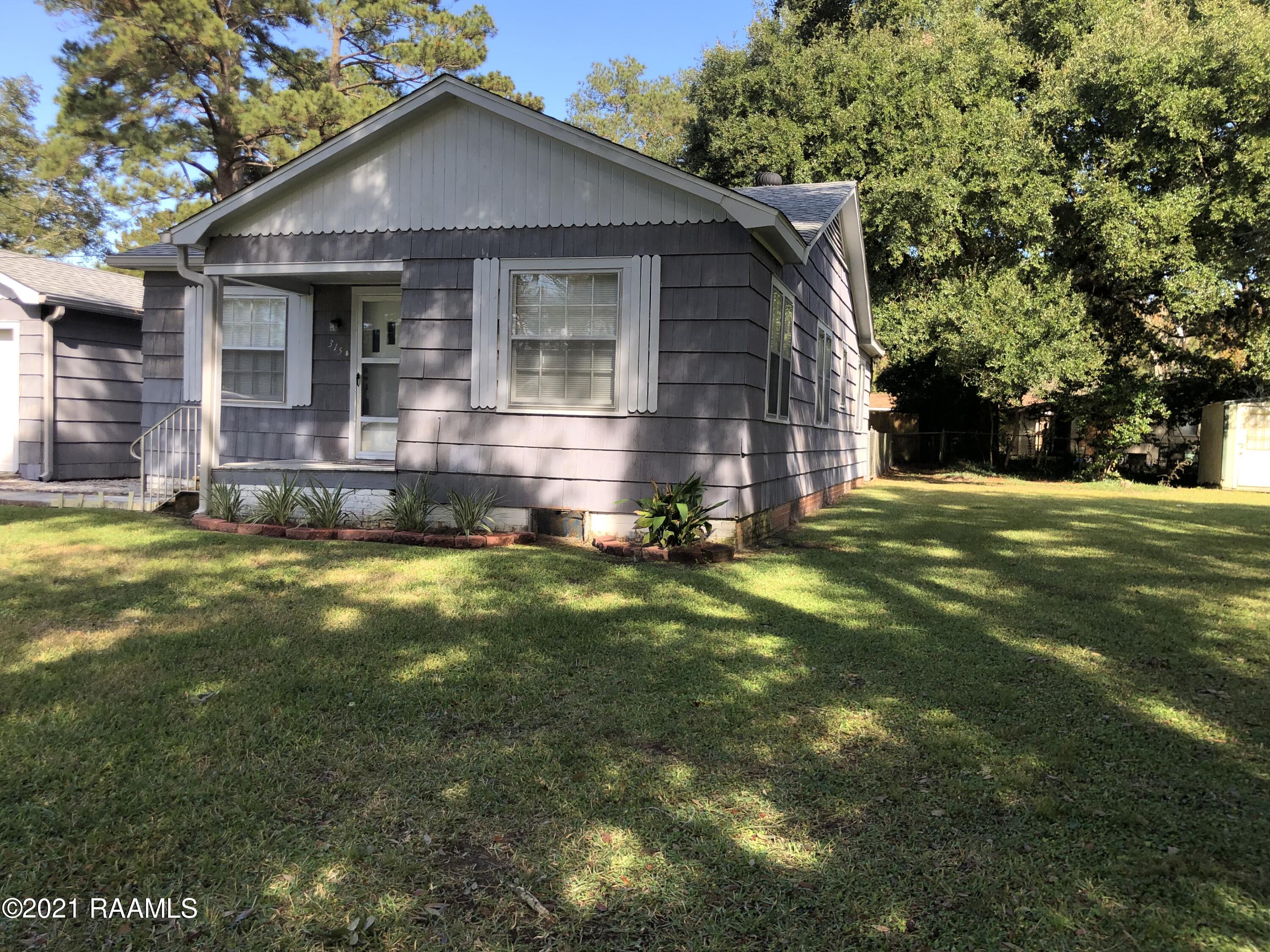 315 River Road Lafayette, LA 70501 - Photo 2 of 21 Wide Side Yard