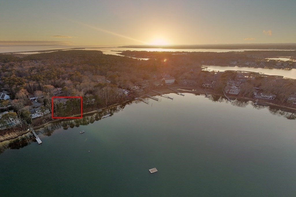 61 Tide Run Mashpee, MA 02649 - Photo 36 of 39 a view of city and ocean