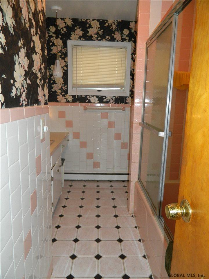 1998 10th Street Rensselaer, NY 12144 - Photo 13 of 18 Photo 13